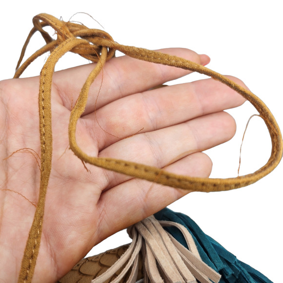 Steve Madden Sandals 5.5 Tan Blue Strappy Gladiator Tassel Boho Bohemian Ankle - Picture 9 of 10